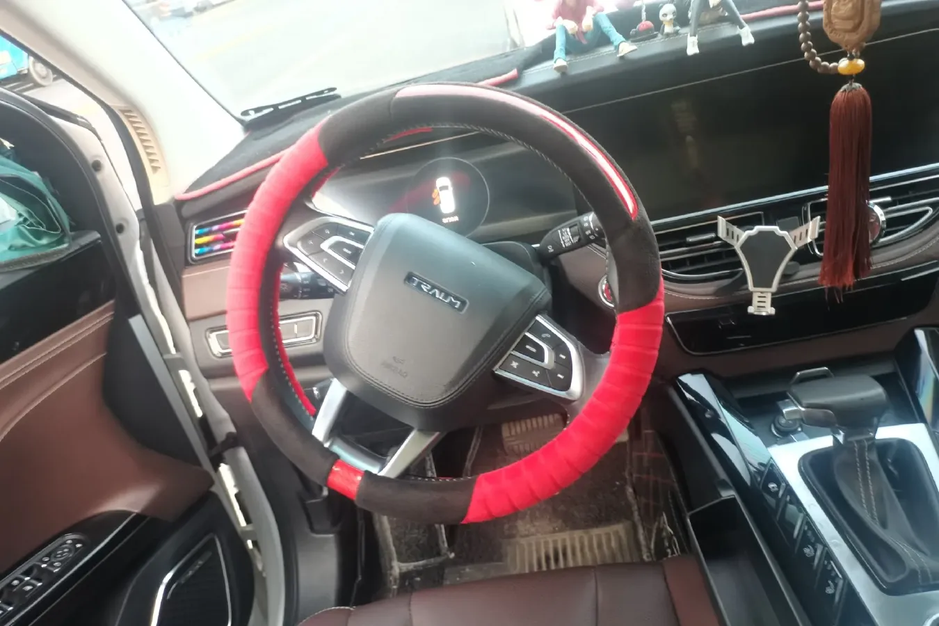 2018 Traum S70 1.5T 156HP L4 6AT,autocango,china used car exporter,china ev exporter,chinese used car exporter,chinese used ev exporter