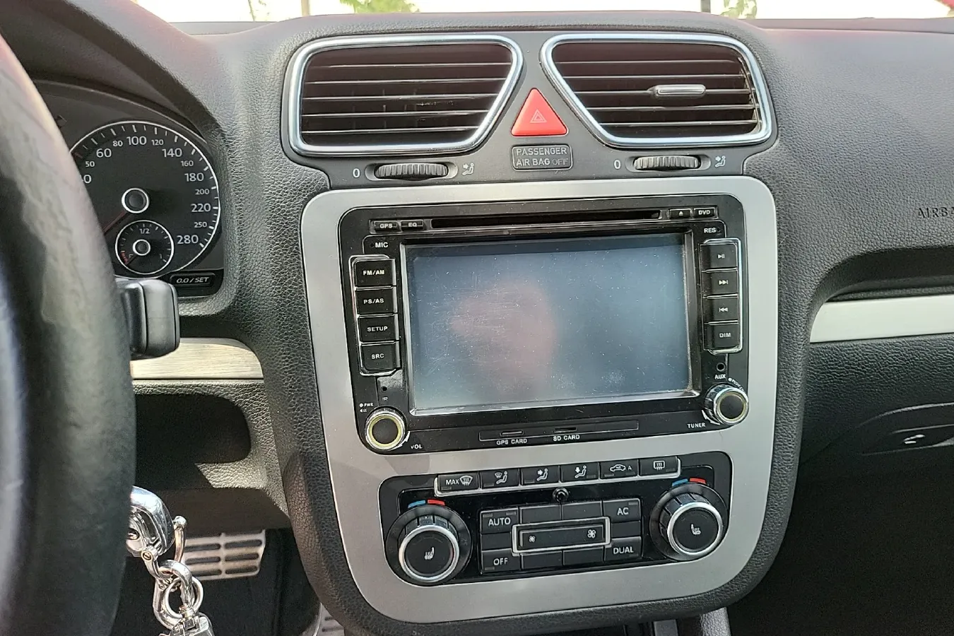 2010 Volkswagen Eos 2.0T 200HP L4 6DCT,autocango,china used car exporter,china ev exporter,chinese used car exporter,chinese used ev exporter