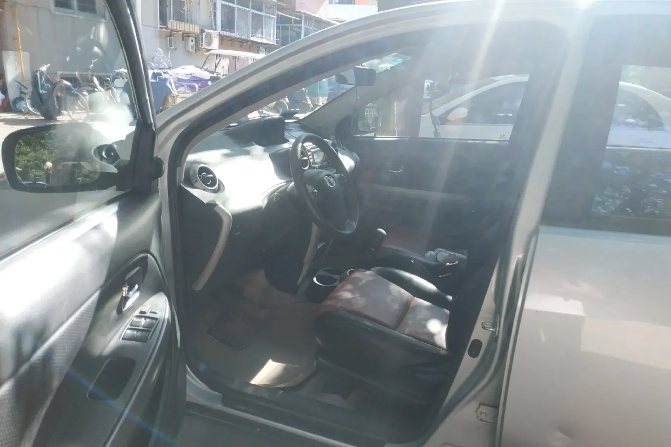 2011 Great Wall Florid 1.5L 106HP L4 5MT,autocango,china used car exporter,china ev exporter,chinese used car exporter,chinese used ev exporter