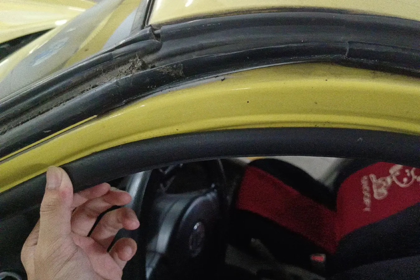 2010 LiFan 320 1.3L 88HP L4 5MT,autocango,china used car exporter,china ev exporter,chinese used car exporter,chinese used ev exporter