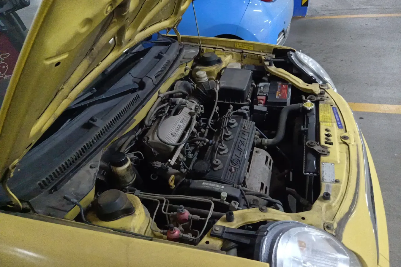 2010 LiFan 320 1.3L 88HP L4 5MT,autocango,china used car exporter,china ev exporter,chinese used car exporter,chinese used ev exporter