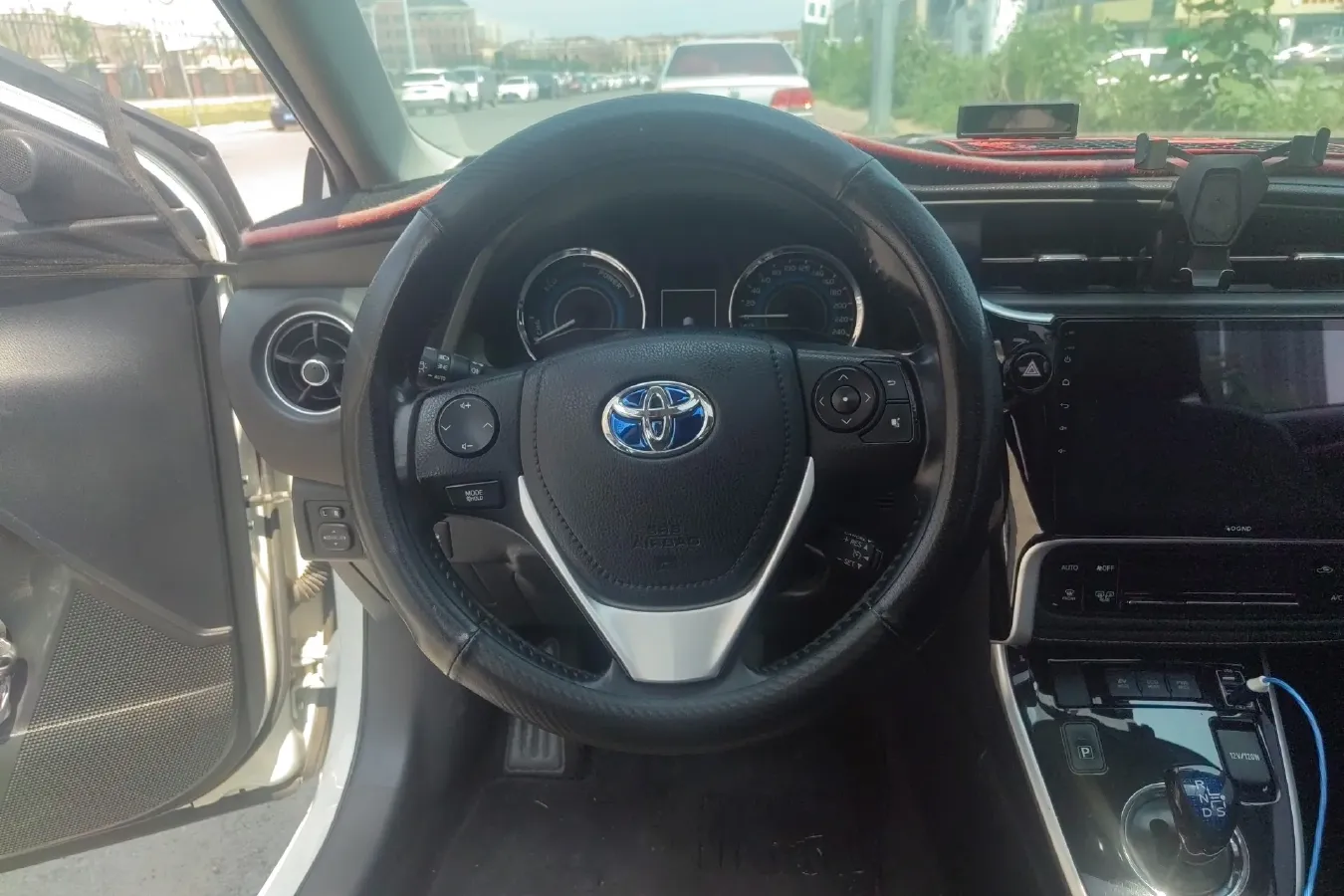 2018 Toyota Corolla 1.8L 99HP L4 E-CVT Hybrid,autocango,china used car exporter,china ev exporter,chinese used car exporter,chinese used ev exporter