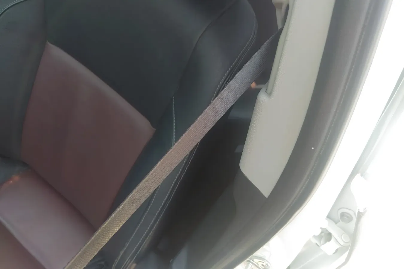 2018 Toyota Corolla 1.8L 99HP L4 E-CVT Hybrid,autocango,china used car exporter,china ev exporter,chinese used car exporter,chinese used ev exporter