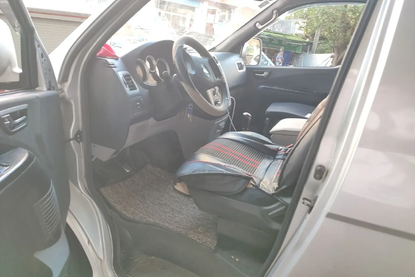 2017 Foton MP-X E 2.0L 129HP L4 5MT,autocango,china used car exporter,china ev exporter,chinese used car exporter,chinese used ev exporter