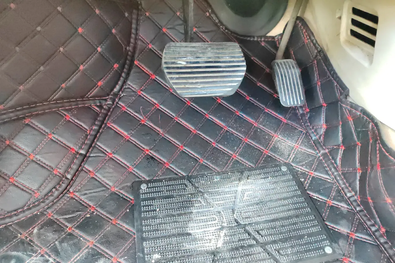 2009 DongFeng Aeolus S30 1.6L 106HP L4 4AT,autocango,china used car exporter,china ev exporter,chinese used car exporter,chinese used ev exporter