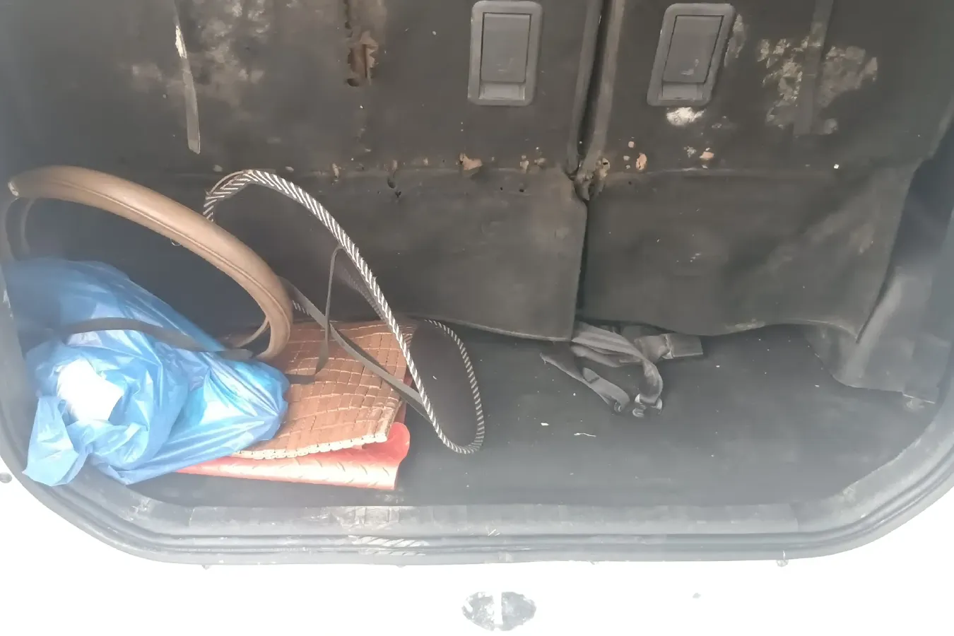 2018 DongFeng Fengon Fengon 330 1.5L 109HP L4 5MT,autocango,china used car exporter,china ev exporter,chinese used car exporter,chinese used ev exporter