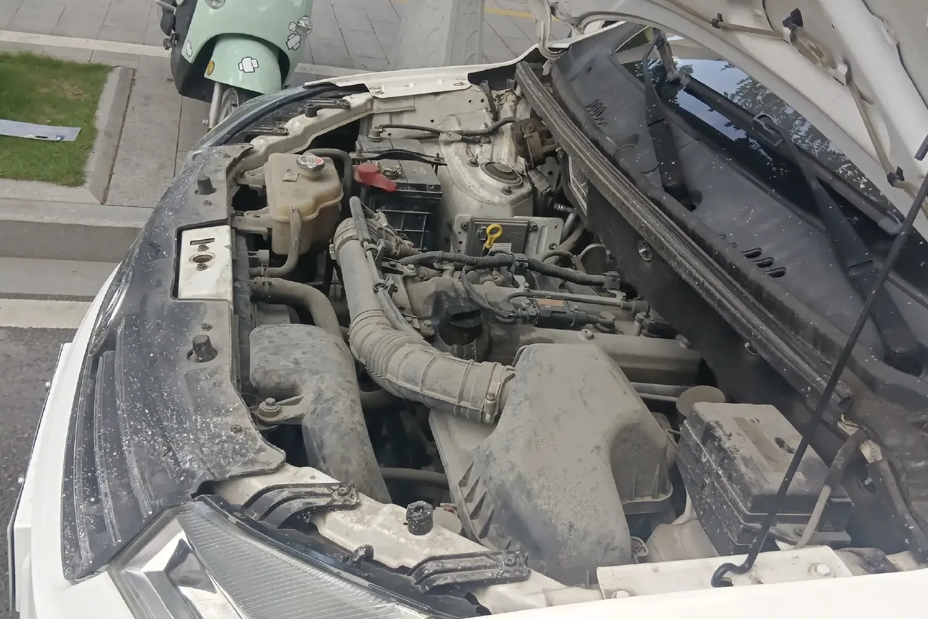 2018 DongFeng Fengon Fengon 330 1.5L 109HP L4 5MT,autocango,china used car exporter,china ev exporter,chinese used car exporter,chinese used ev exporter