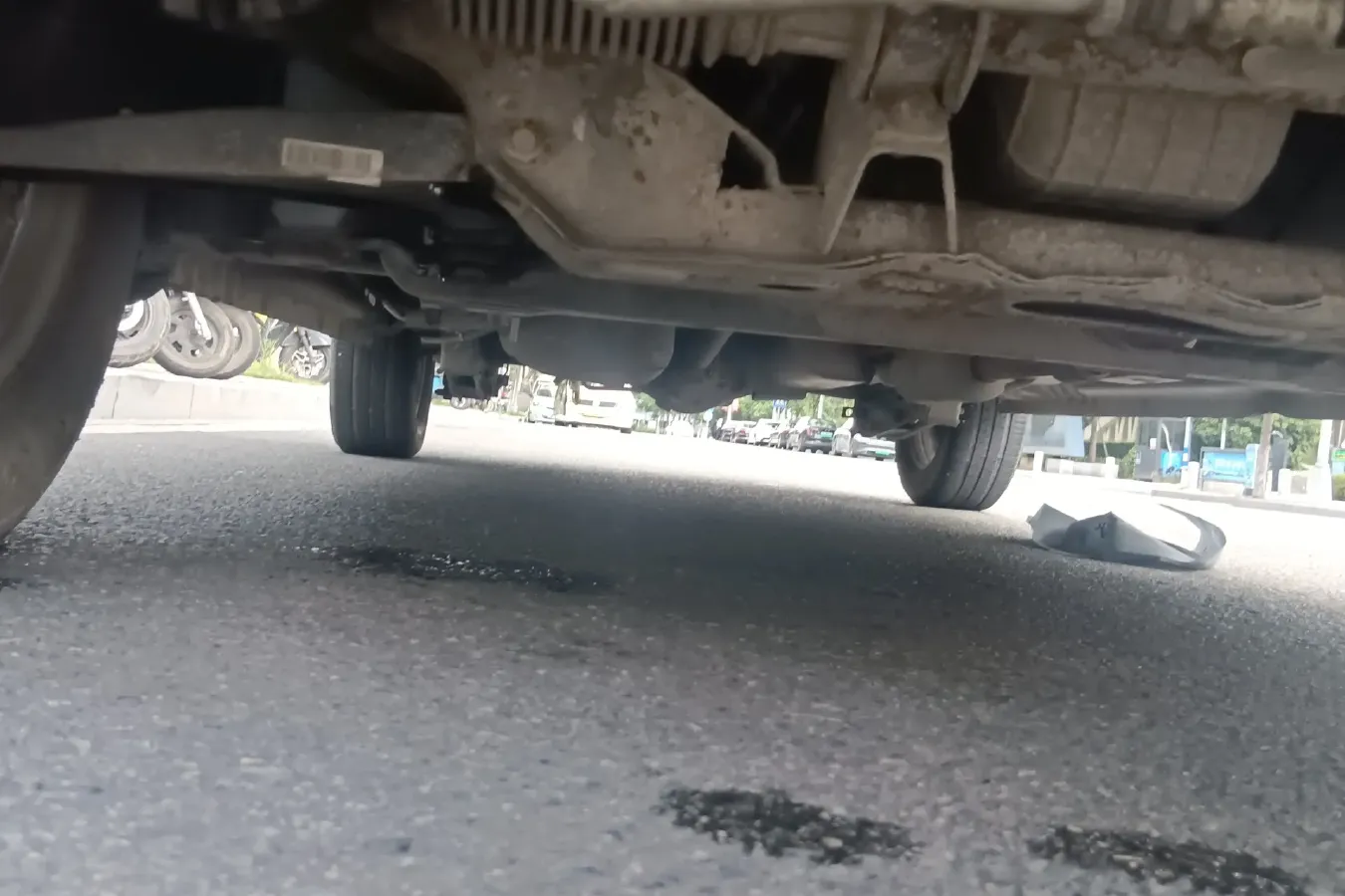 2018 DongFeng Fengon Fengon 330 1.5L 109HP L4 5MT,autocango,china used car exporter,china ev exporter,chinese used car exporter,chinese used ev exporter