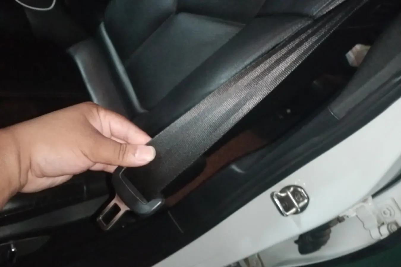 2011 Porsche Cayenne 3.0T 333HP V6 8AT,autocango,china used car exporter,china ev exporter,chinese used car exporter,chinese used ev exporter