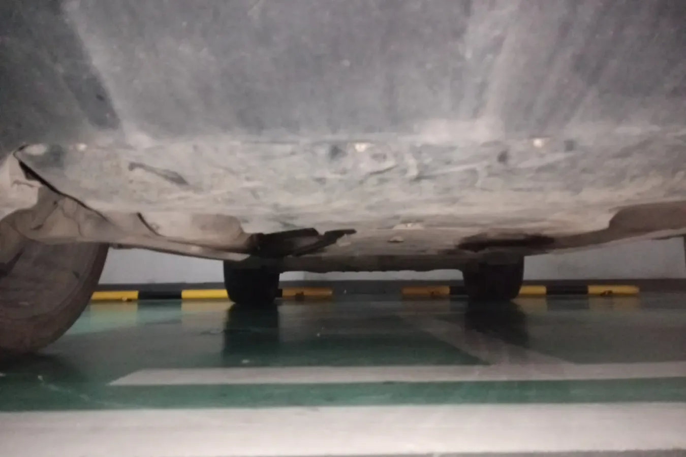 2011 Porsche Cayenne 3.0T 333HP V6 8AT,autocango,china used car exporter,china ev exporter,chinese used car exporter,chinese used ev exporter