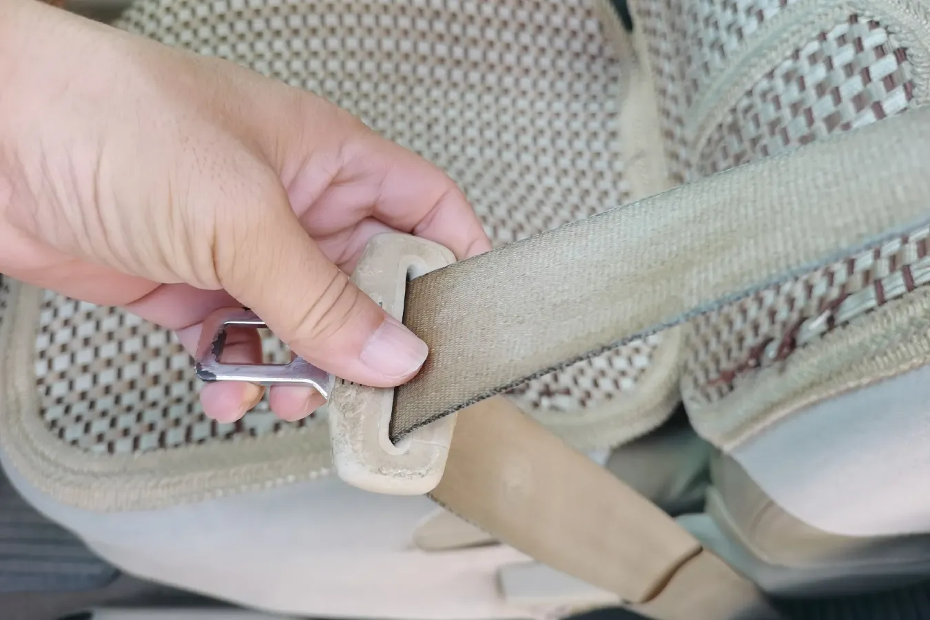 2013 HaiMa S7 2.0L 150HP L4 5AT,autocango,china used car exporter,china ev exporter,chinese used car exporter,chinese used ev exporter