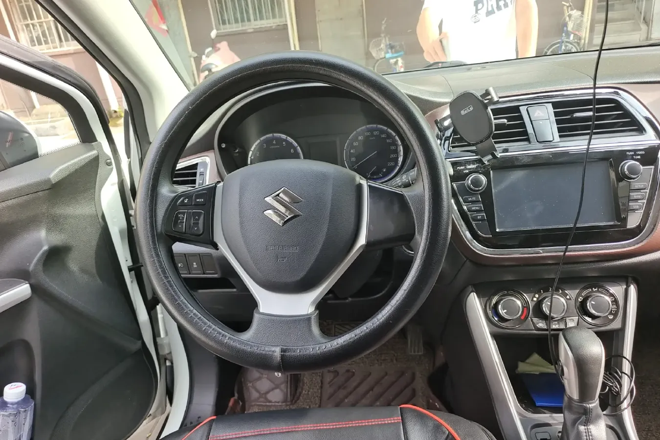 2017 Suzuki SX4 S-Cross 1.6L 122HP L4 CVT,autocango,china used car exporter,china ev exporter,chinese used car exporter,chinese used ev exporter