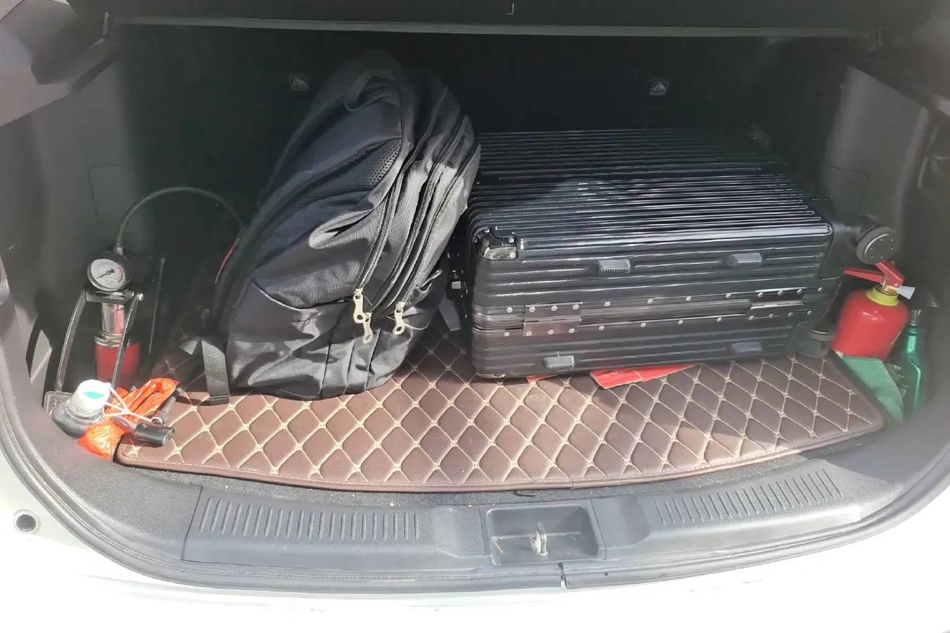 2017 Suzuki SX4 S-Cross 1.6L 122HP L4 CVT,autocango,china used car exporter,china ev exporter,chinese used car exporter,chinese used ev exporter