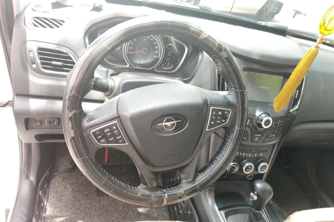 2013 HaiMa S7 2.0L 150HP L4 5AT,autocango,china used car exporter,china ev exporter,chinese used car exporter,chinese used ev exporter