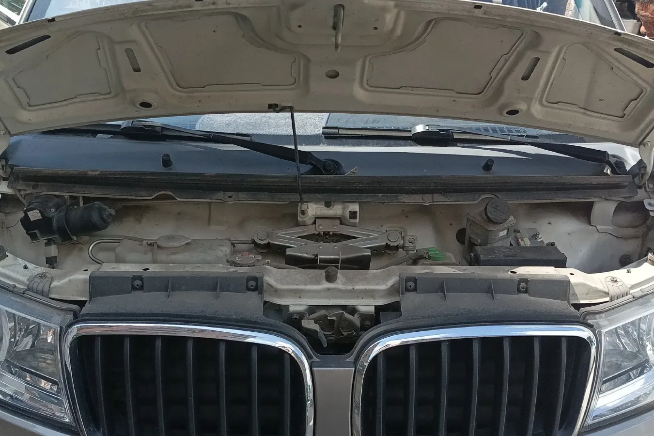 2021 JinBei New Sea Lion X30L 1.5L 102HP L4 5MT,autocango,china used car exporter,china ev exporter,chinese used car exporter,chinese used ev exporter