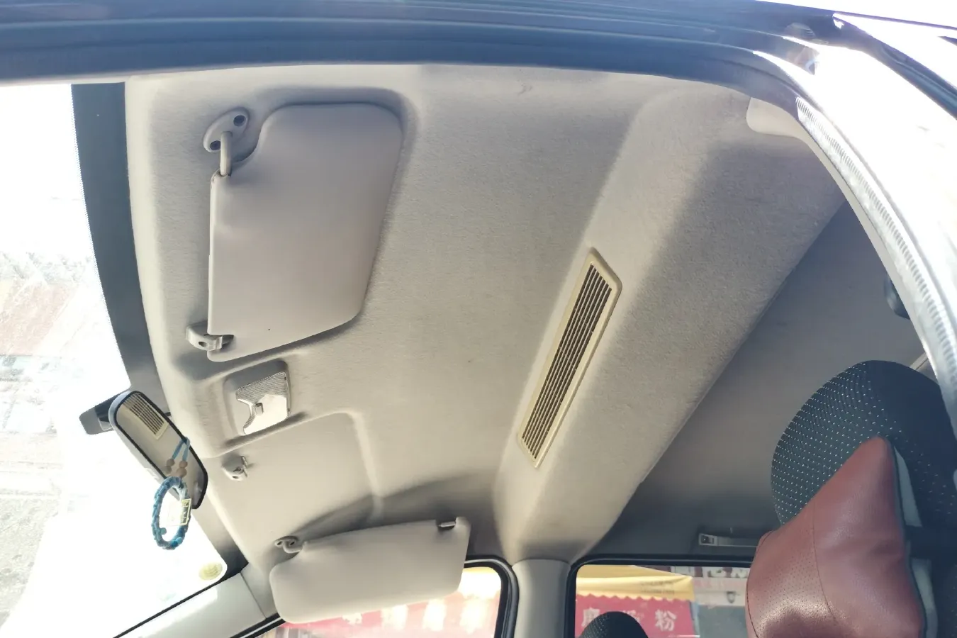 2014 DongFeng Fengon Fengon 330 1.5L 109HP L4 5MT,autocango,china used car exporter,china ev exporter,chinese used car exporter,chinese used ev exporter