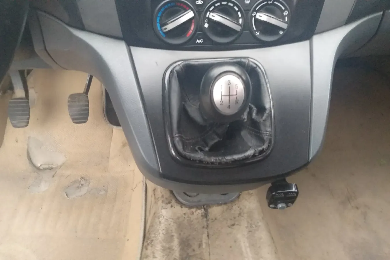 2011 DongFeng Forthing Joyear 1.5L 120HP L4 5MT,autocango,china used car exporter,china ev exporter,chinese used car exporter,chinese used ev exporter