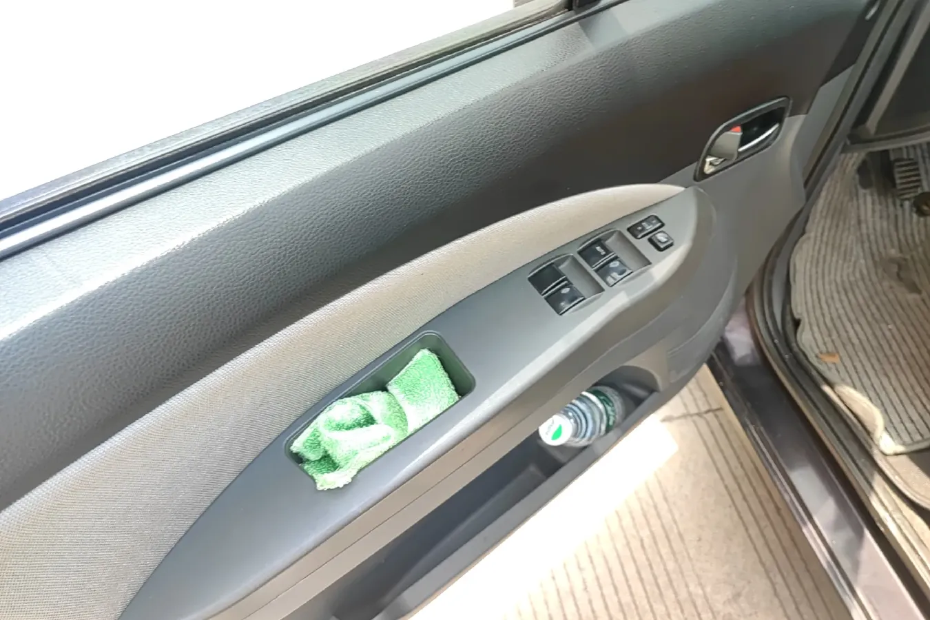 2011 DongFeng Forthing Joyear 1.5L 120HP L4 5MT,autocango,china used car exporter,china ev exporter,chinese used car exporter,chinese used ev exporter