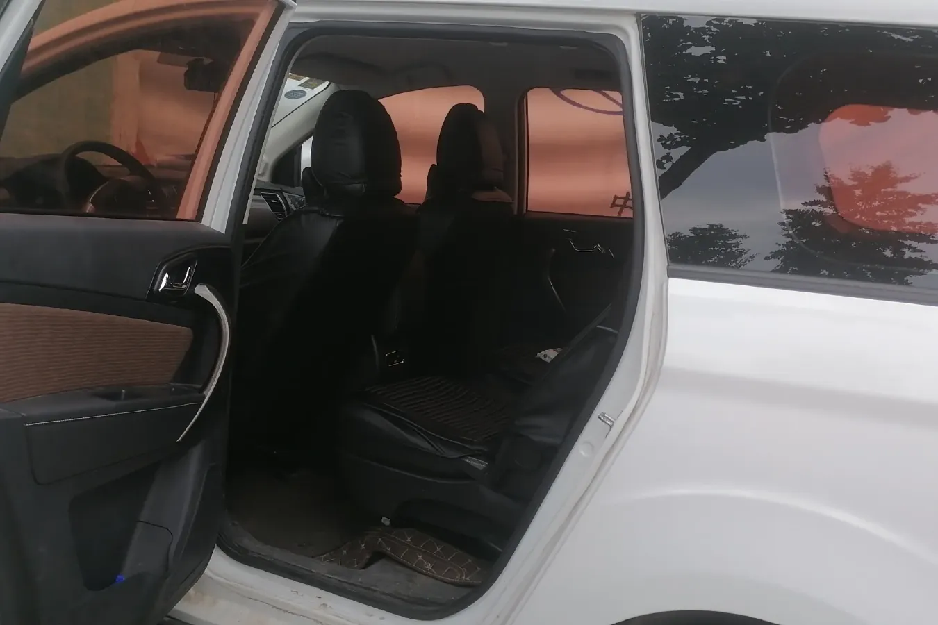 2017 BiSu M3 1.5L 114HP L4 5MT,autocango,china used car exporter,china ev exporter,chinese used car exporter,chinese used ev exporter