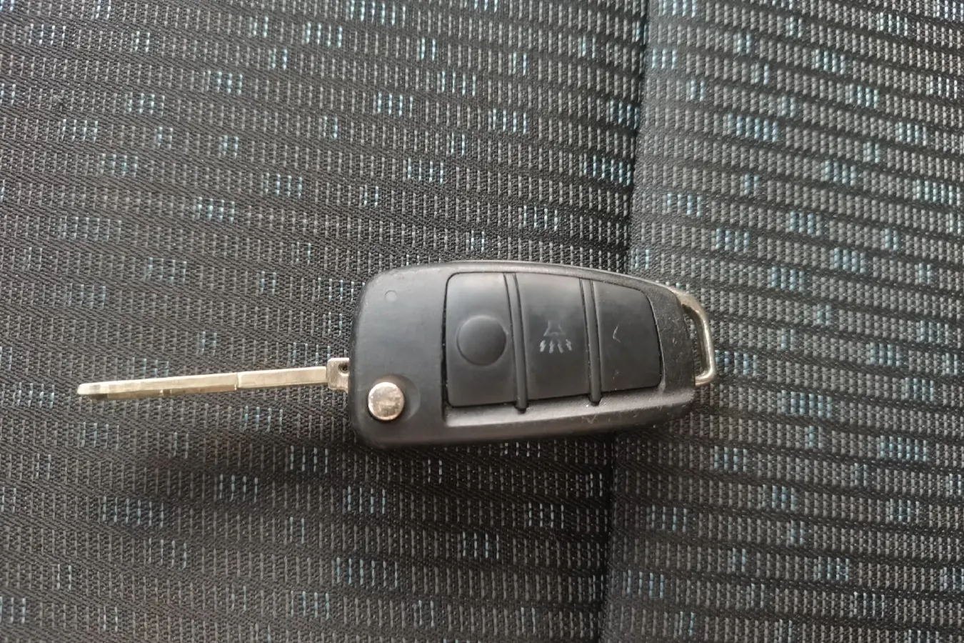 2021 Karry Dolphin EV BEV 44.5KWH,autocango,china used car exporter,china ev exporter,chinese used car exporter,chinese used ev exporter