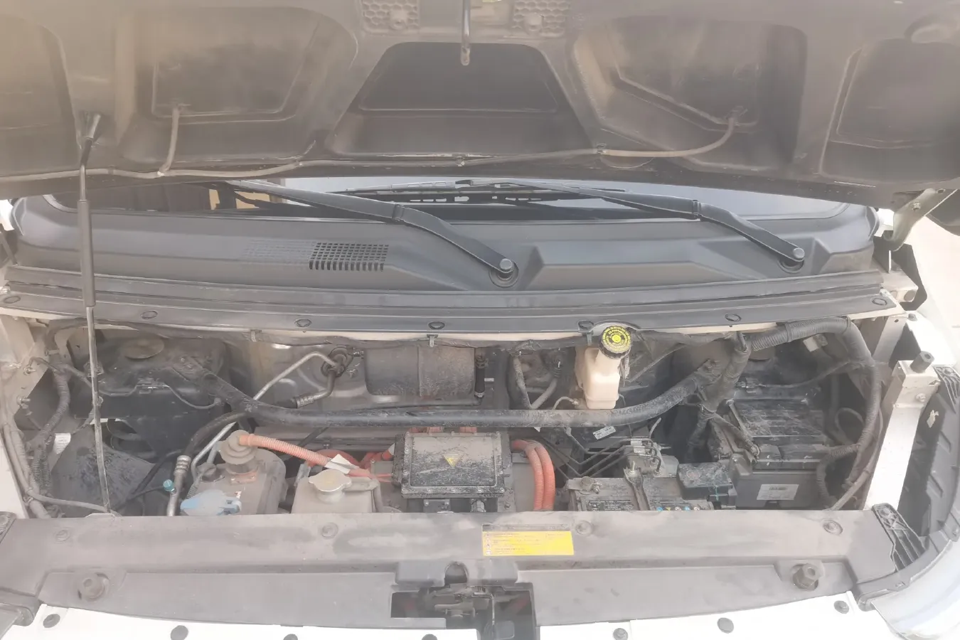 2021 Karry Dolphin EV BEV 44.5KWH,autocango,china used car exporter,china ev exporter,chinese used car exporter,chinese used ev exporter