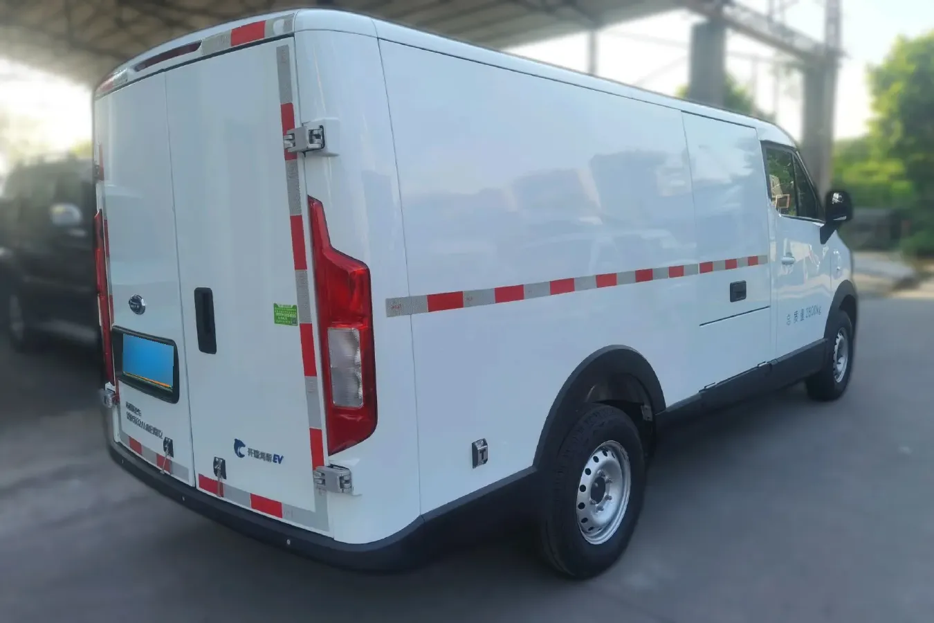 2021 Karry Dolphin EV BEV 44.5KWH,autocango,china used car exporter,china ev exporter,chinese used car exporter,chinese used ev exporter