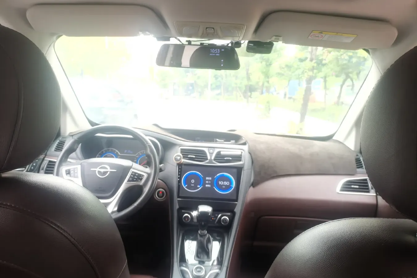 2016 HaiMa V70 1.5T 156HP L4 6AT,autocango,china used car exporter,china ev exporter,chinese used car exporter,chinese used ev exporter