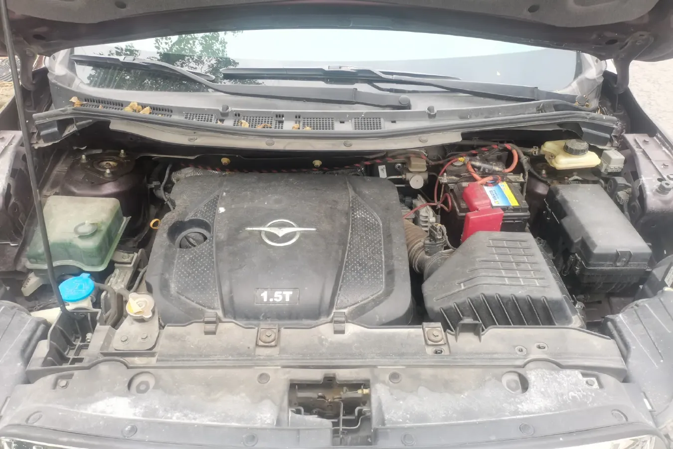 2016 HaiMa V70 1.5T 156HP L4 6AT,autocango,china used car exporter,china ev exporter,chinese used car exporter,chinese used ev exporter