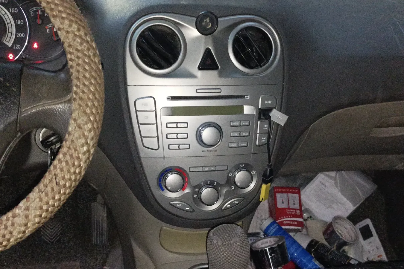 2011 JAC Refine M2 1.8L 143HP L4 5MT,autocango,china used car exporter,china ev exporter,chinese used car exporter,chinese used ev exporter