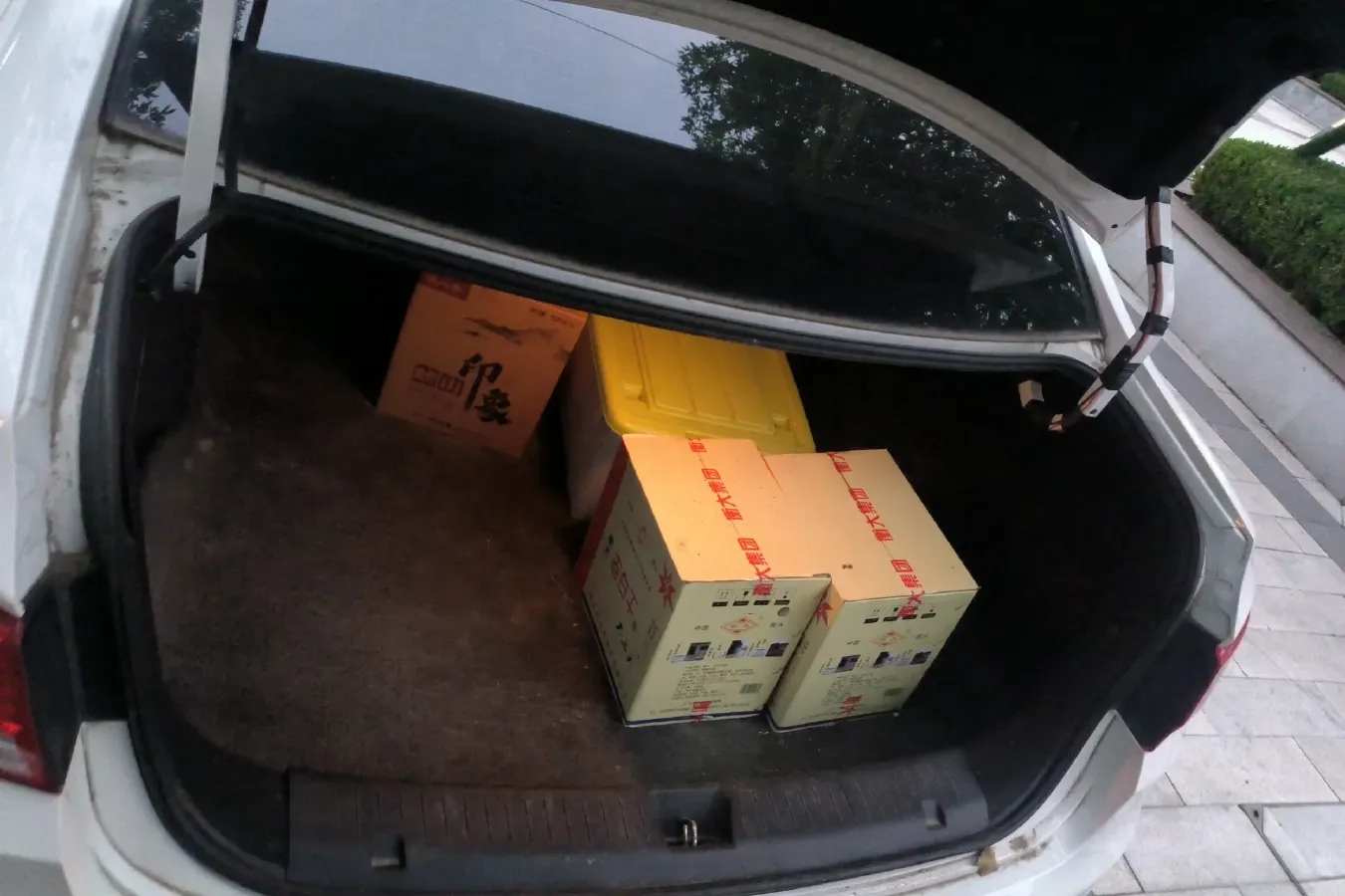 2016 HaiMa Family 1.6L 125HP L4 6MT,autocango,china used car exporter,china ev exporter,chinese used car exporter,chinese used ev exporter