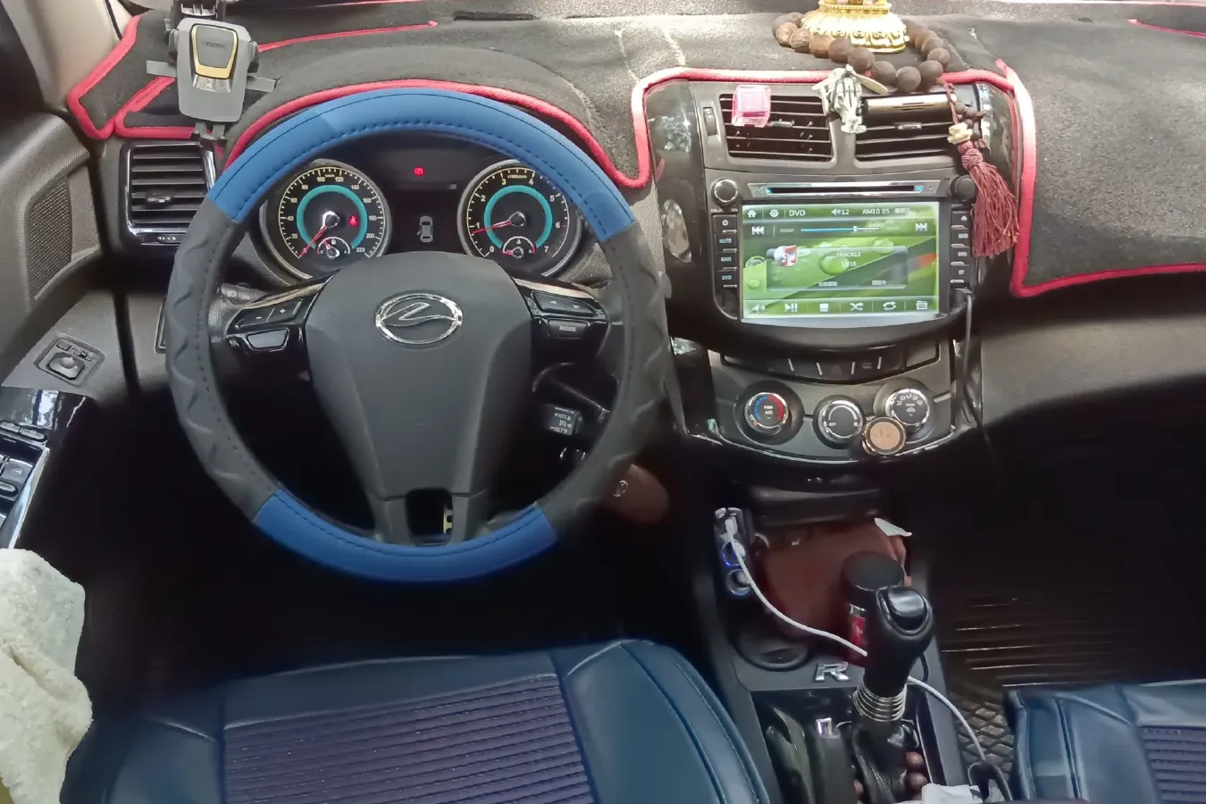 2014 Landwind X5 2.0T 190HP L4 8AT,autocango,china used car exporter,china ev exporter,chinese used car exporter,chinese used ev exporter