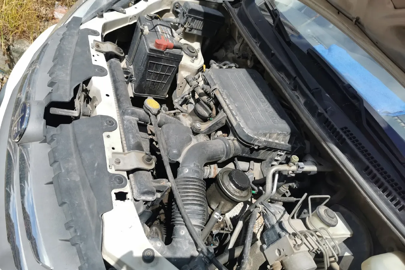 2013 FAW Senia S80 1.5L 109HP L4 5MT,autocango,china used car exporter,china ev exporter,chinese used car exporter,chinese used ev exporter