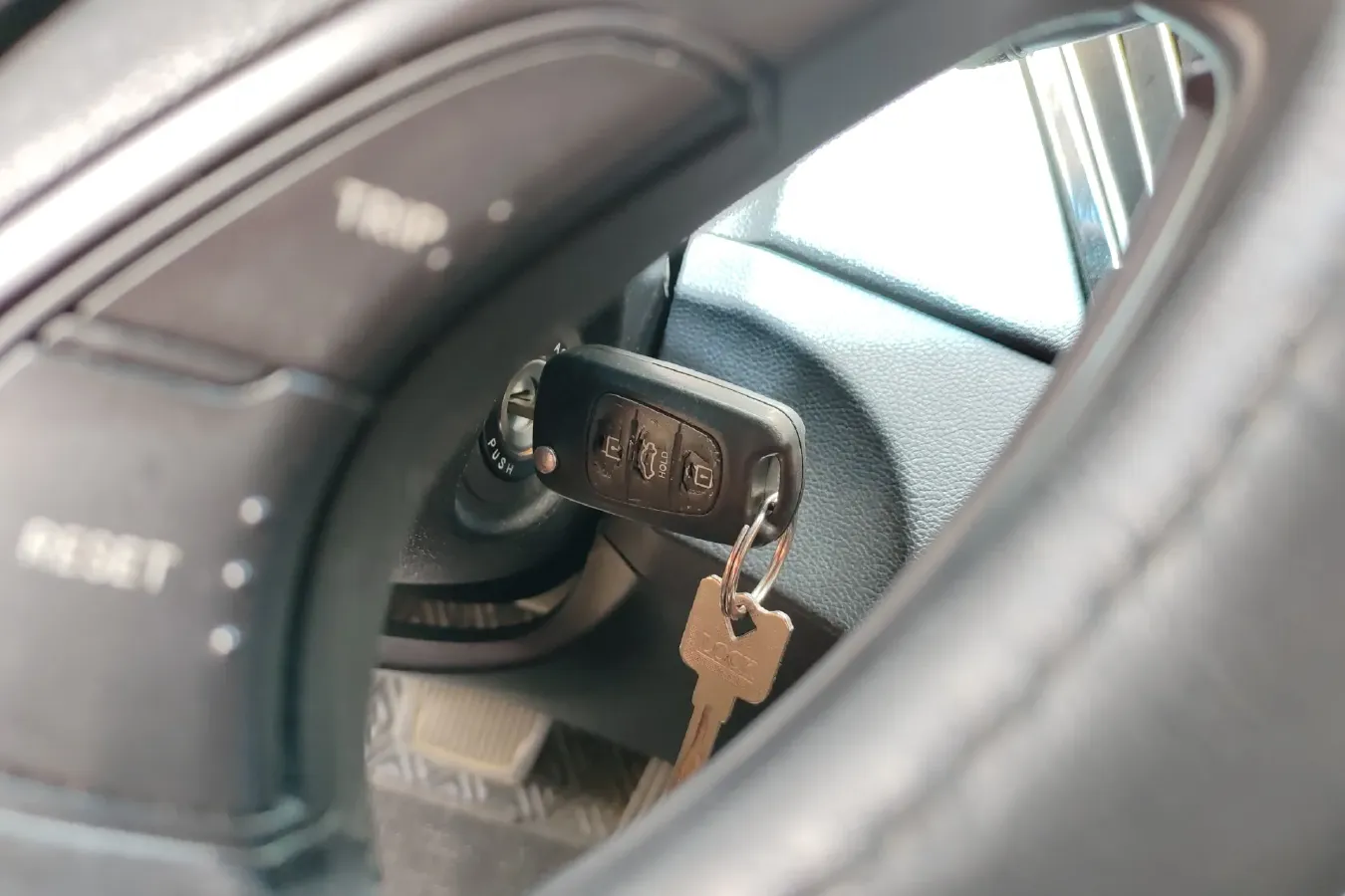 2013 Hyundai Sonata 2.0L 162HP L4 6AT,autocango,china used car exporter,china ev exporter,chinese used car exporter,chinese used ev exporter