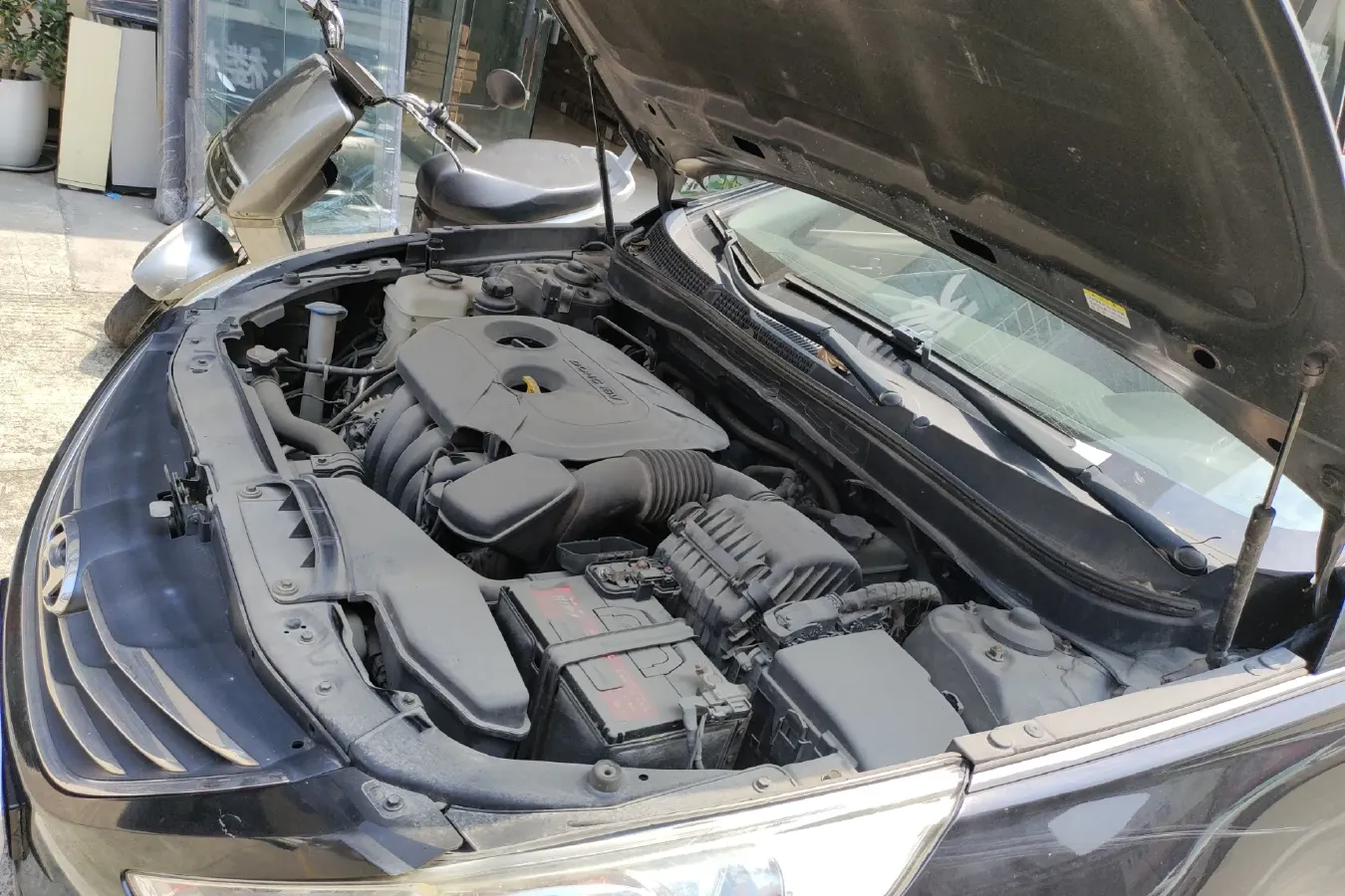 2013 Hyundai Sonata 2.0L 162HP L4 6AT,autocango,china used car exporter,china ev exporter,chinese used car exporter,chinese used ev exporter