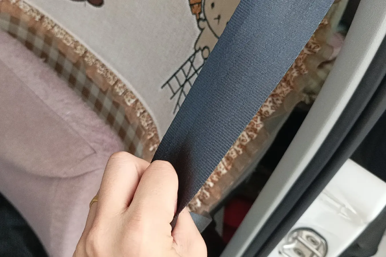 2015 Volkswagen up! 1.0L 75HP L3 5AMT,autocango,china used car exporter,china ev exporter,chinese used car exporter,chinese used ev exporter