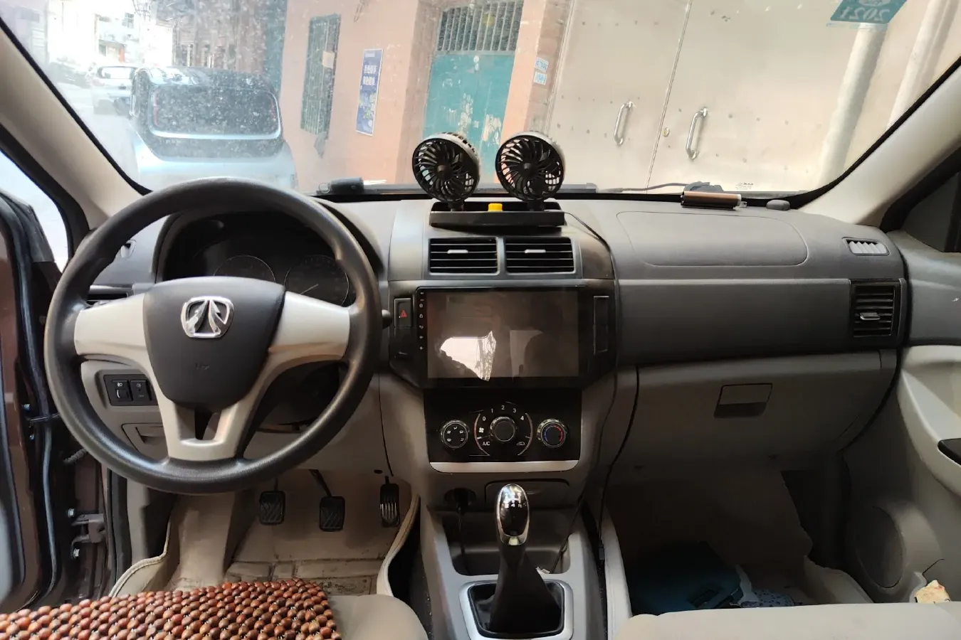 2014 BAIC WeiWang M20 1.5L 102HP L4 5MT,autocango,china used car exporter,china ev exporter,chinese used car exporter,chinese used ev exporter