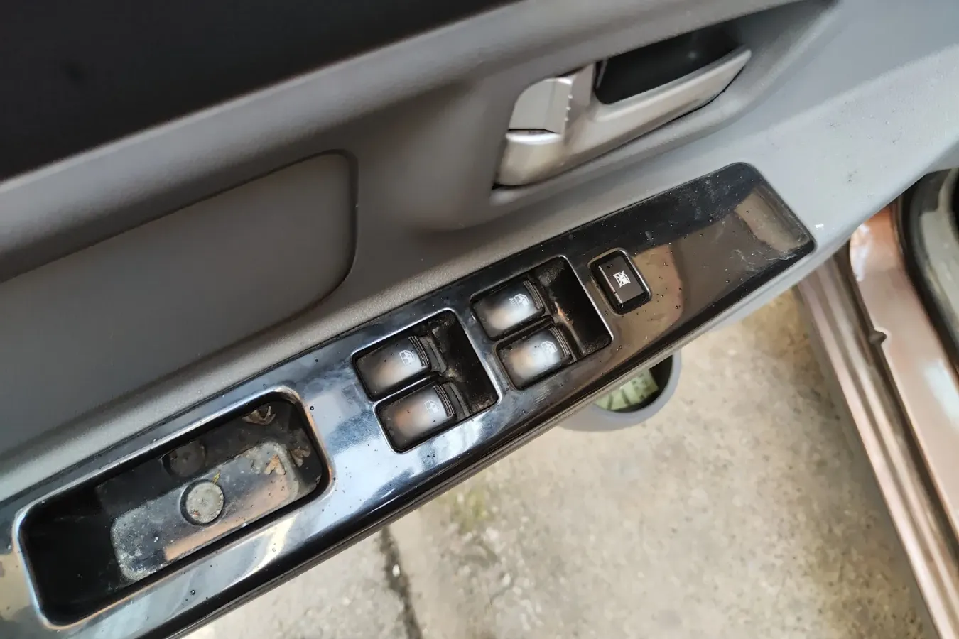 2014 BAIC WeiWang M20 1.5L 102HP L4 5MT,autocango,china used car exporter,china ev exporter,chinese used car exporter,chinese used ev exporter