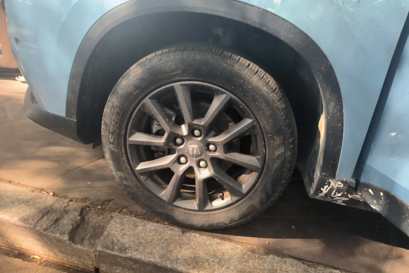 2019 BaoJun RM-5 1.5L 99HP L4 CVT,autocango,china used car exporter,china ev exporter,chinese used car exporter,chinese used ev exporter