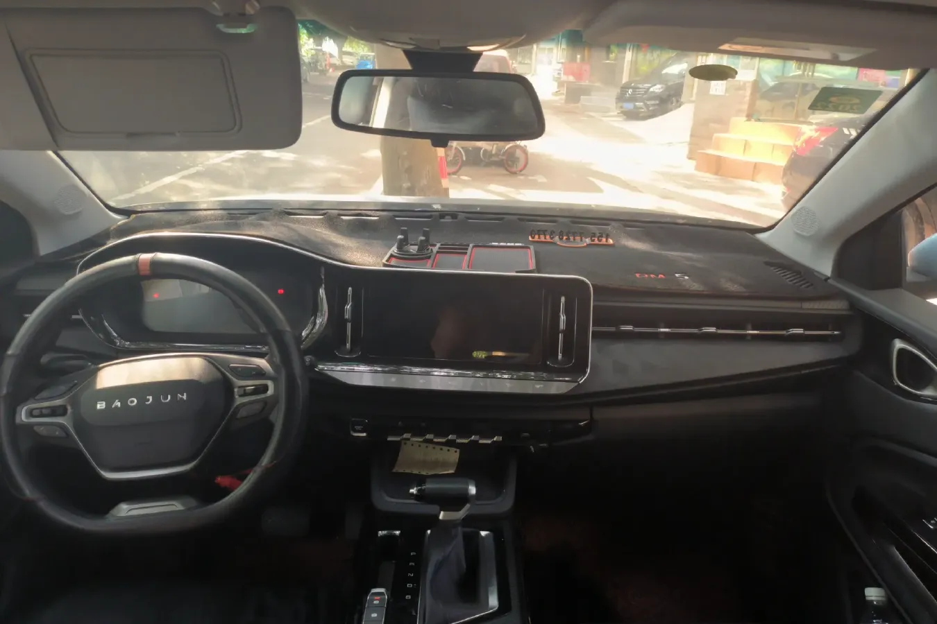 2019 BaoJun RM-5 1.5L 99HP L4 CVT,autocango,china used car exporter,china ev exporter,chinese used car exporter,chinese used ev exporter