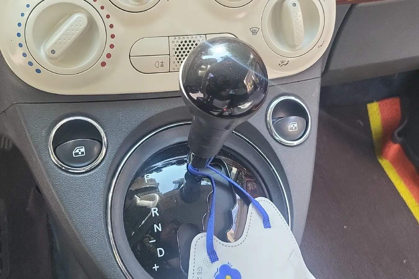 2011 Fiat 500 1.4L 101HP L4 6AT,autocango,china used car exporter,china ev exporter,chinese used car exporter,chinese used ev exporter