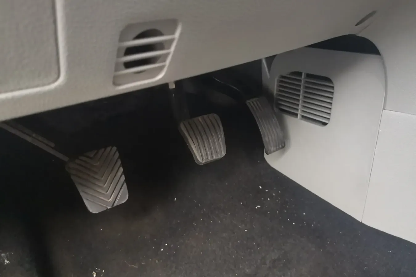 2016 JAC Refine M4 2.0L 147HP L4 5MT,autocango,china used car exporter,china ev exporter,chinese used car exporter,chinese used ev exporter