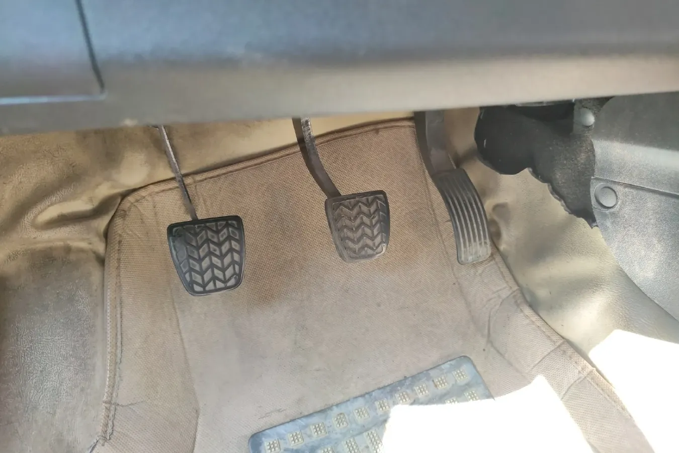 2011 Great Wall Florid 1.5L 106HP L4 5MT,autocango,china used car exporter,china ev exporter,chinese used car exporter,chinese used ev exporter