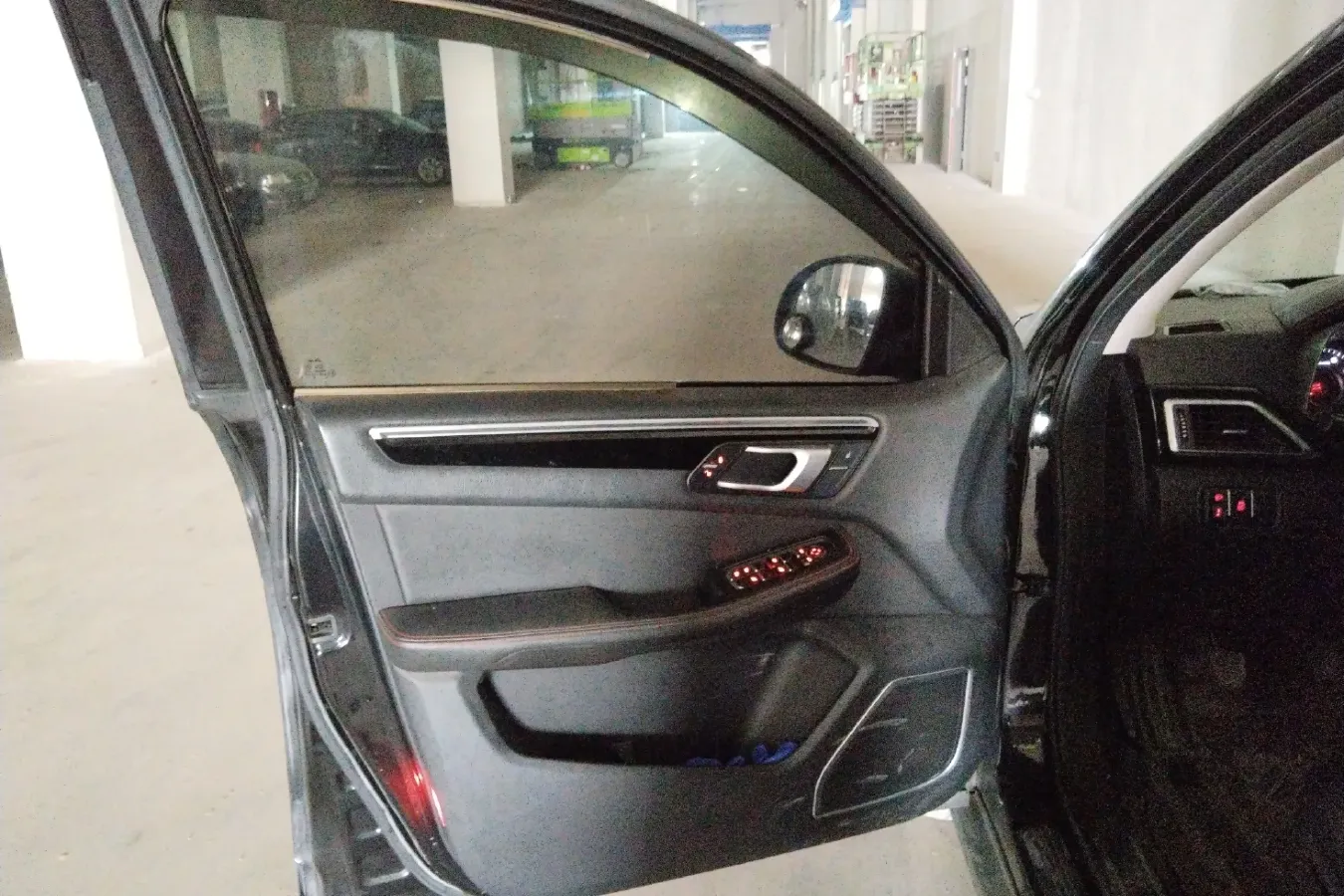 2017 Zotye Damy X5 1.5T 150HP L4 5MT,autocango,china used car exporter,china ev exporter,chinese used car exporter,chinese used ev exporter