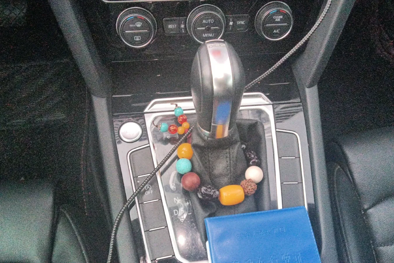 2019 Volkswagen Magotan 2.0T 186HP L4 7DCT,autocango,china used car exporter,china ev exporter,chinese used car exporter,chinese used ev exporter