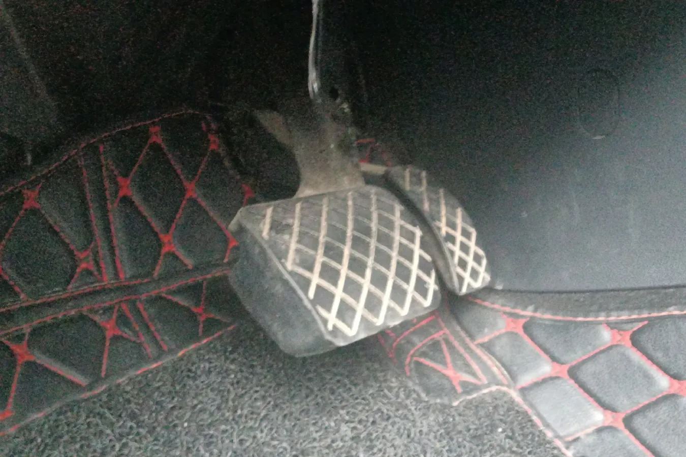 2019 Volkswagen Magotan 2.0T 186HP L4 7DCT,autocango,china used car exporter,china ev exporter,chinese used car exporter,chinese used ev exporter