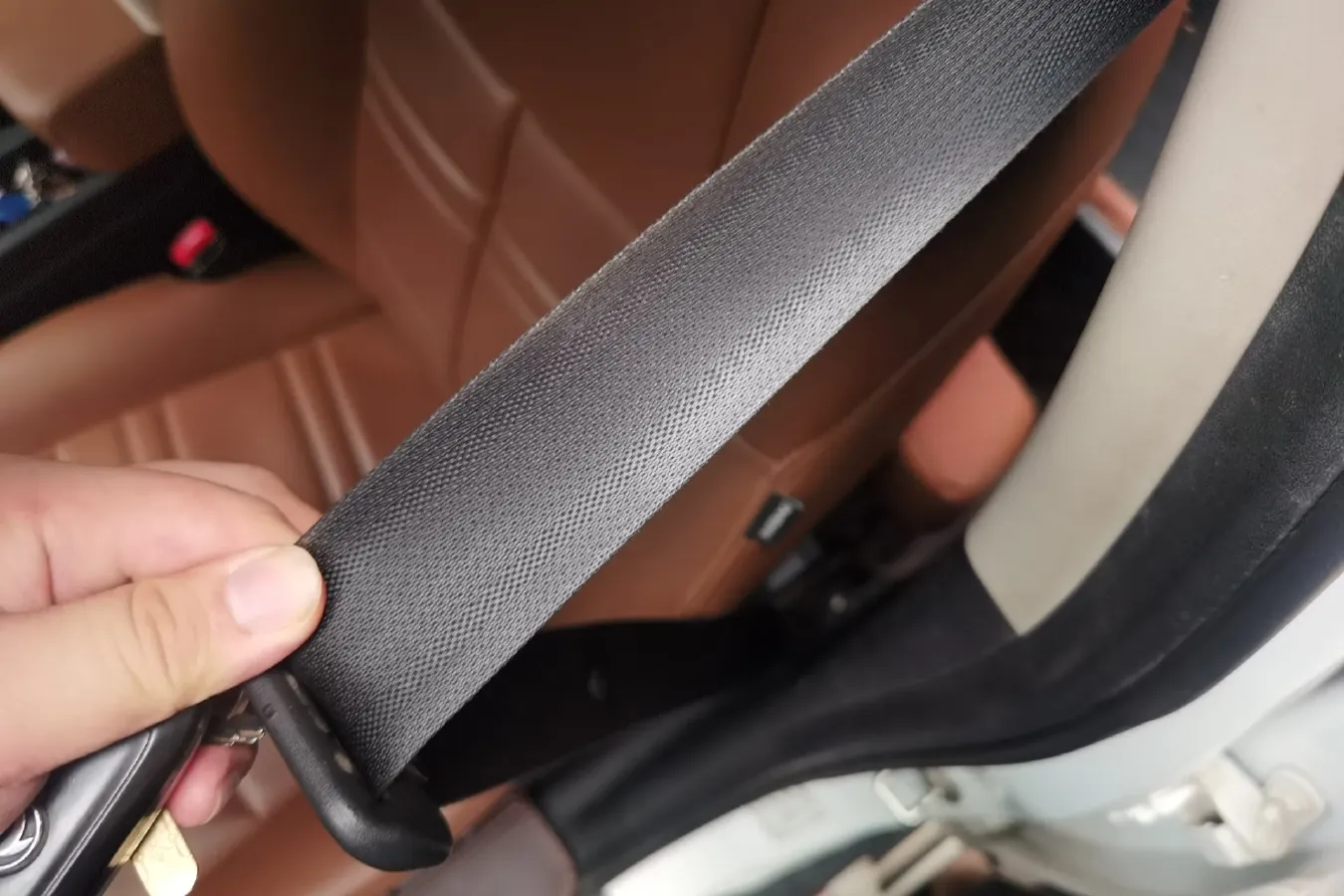 2016 DongFeng FengDu MX5 2.0L 147HP L4 6AT,autocango,china used car exporter,china ev exporter,chinese used car exporter,chinese used ev exporter