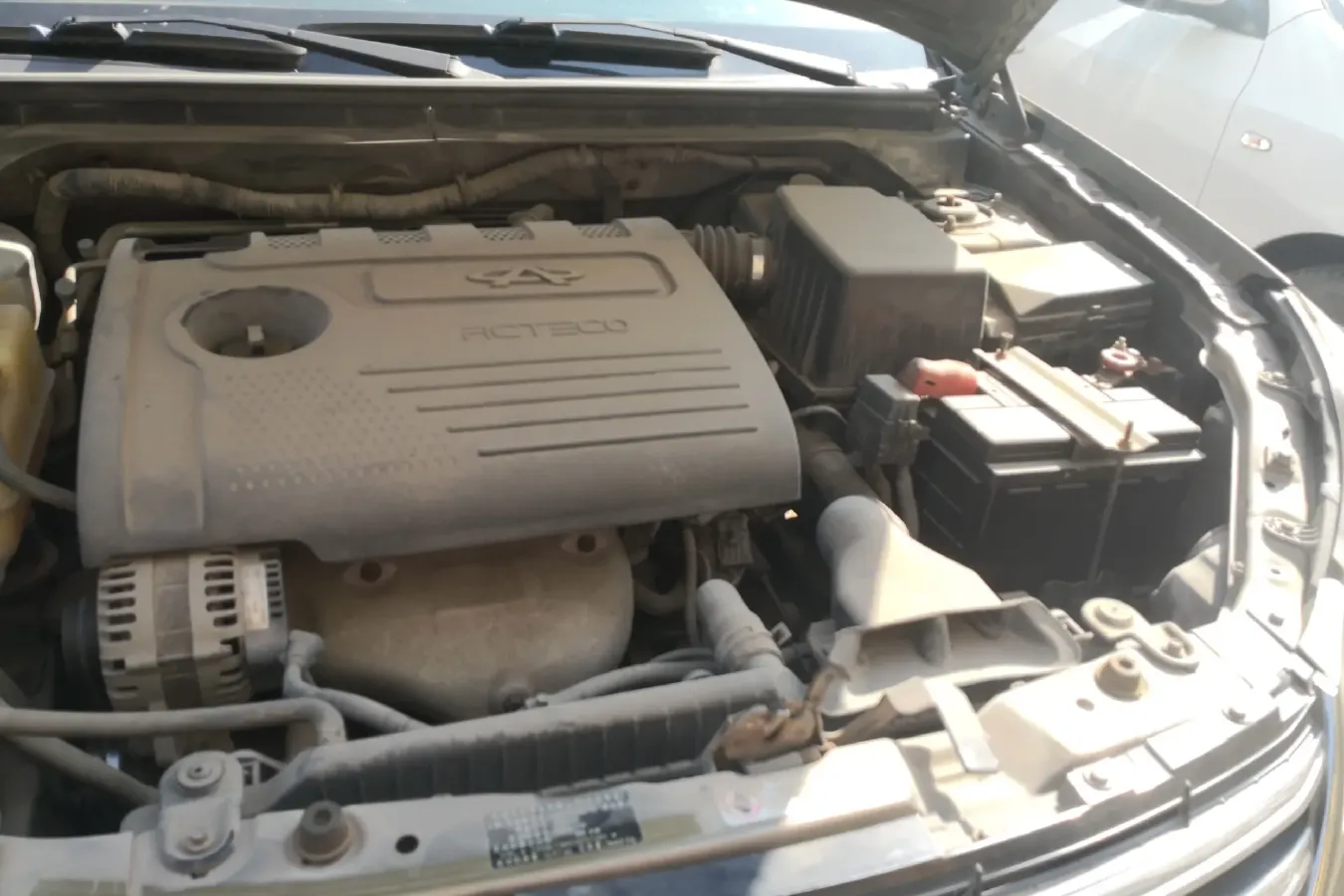 2011 Chery E5 1.5L 109HP L4 5MT,autocango,china used car exporter,china ev exporter,chinese used car exporter,chinese used ev exporter