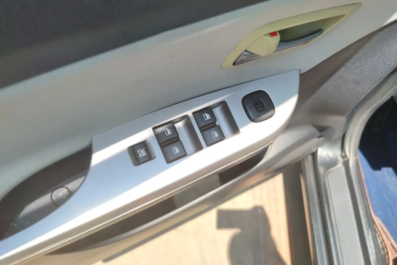 2011 HaiMa Family 1.6L 120HP L4 5MT,autocango,china used car exporter,china ev exporter,chinese used car exporter,chinese used ev exporter