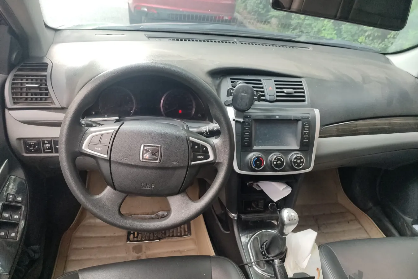 2014 Zotye Z300 1.5L 113HP L4 5MT,autocango,china used car exporter,china ev exporter,chinese used car exporter,chinese used ev exporter