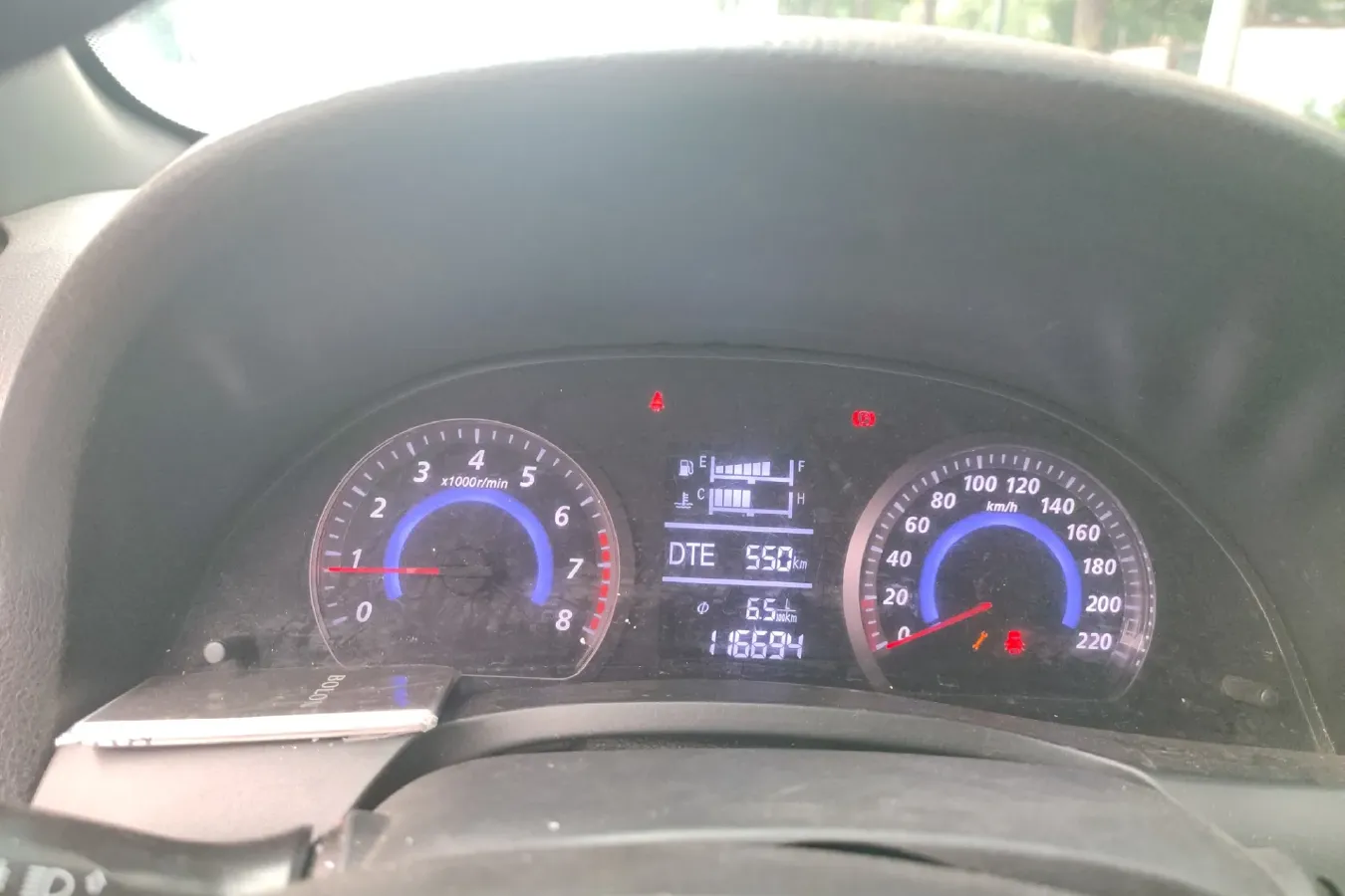 2014 Zotye Z300 1.5L 113HP L4 5MT,autocango,china used car exporter,china ev exporter,chinese used car exporter,chinese used ev exporter